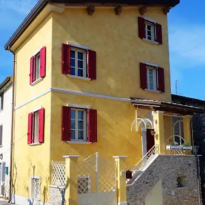 House Versilia Luca E Giada, 10 Minuti Da Dei Marmi Casa vacanze